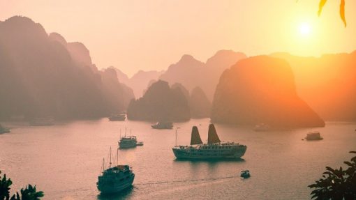 See Sunset And Sunrise On Halong Bay3