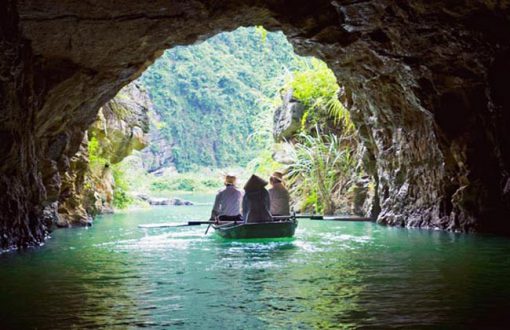 Trang An Cave